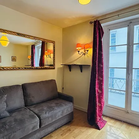 Dream Dwell Paris-studio 150m To Notre Dame Париж